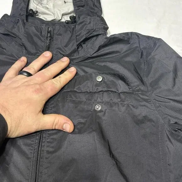 LL Bean Rain Jacket/Trench Coat Women's Large - Picture 12 of 16